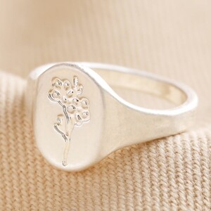 Debossed Forget Me Not Signet Ring in Silver S/M